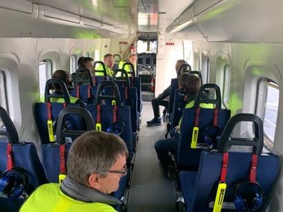 Bildet er fra kabinen i S92 – hvor 12 av 19 seter benyttes på utreise